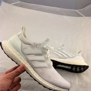 Adidas Ultraboost Triple White Size 10.5